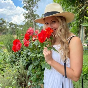 Meet your Posher, Anna